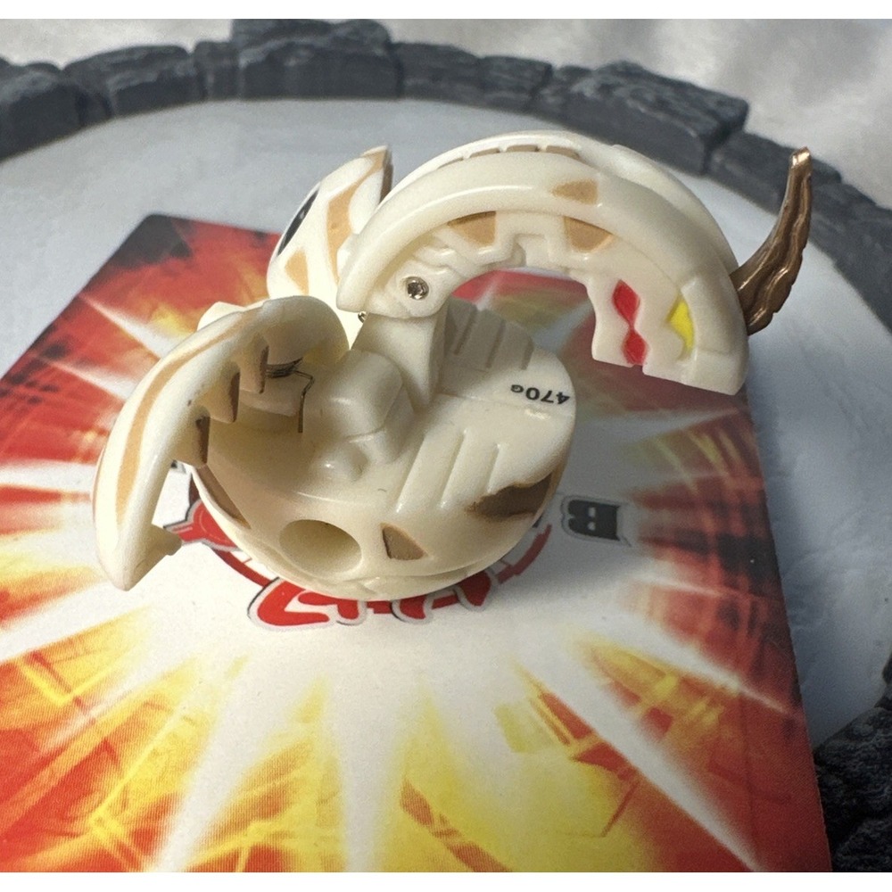 Bakugan Dragonoid B1 White Pearl Subterra 470G Original OG Classic Sega Toys